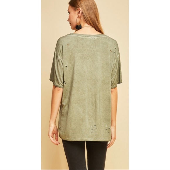 Washed Destructed Scoop Neck Tee - Picture 4 of 12